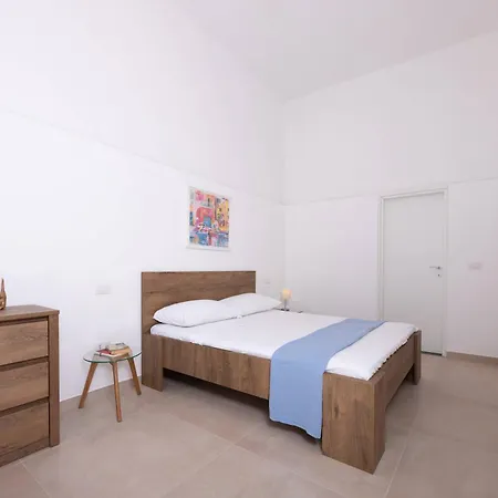 Gioia 13 & Aparthotel