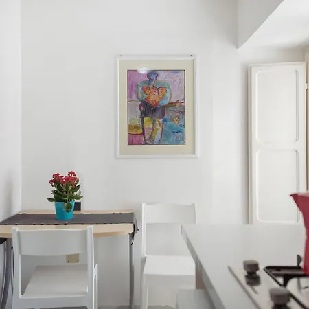 Aparthotel Gioia 13 & 3*
