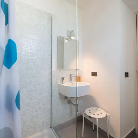 Aparthotel Gioia 13 & 3*