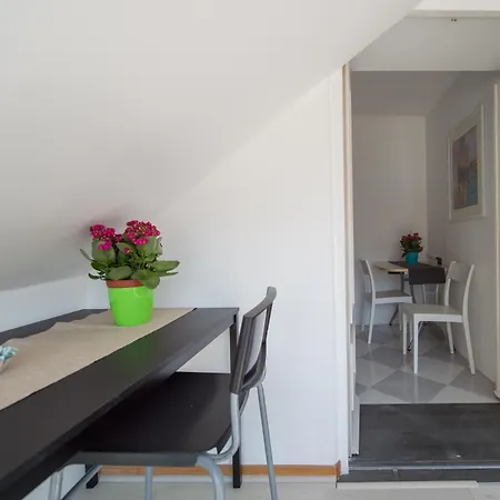 Aparthotel Gioia 13 & 3*