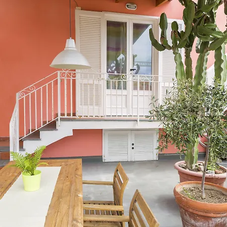 Gioia 13 & 3* Procida