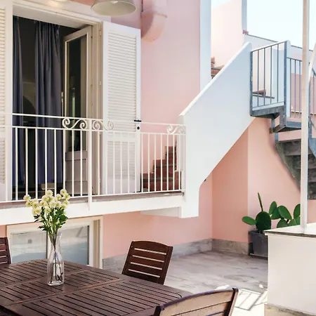 Aparthotel Gioia 13 &