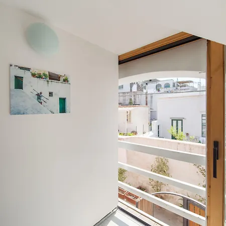 Gioia 13 & Aparthotel 3*