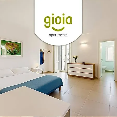 Gioia 13 & Aparthotel Procida