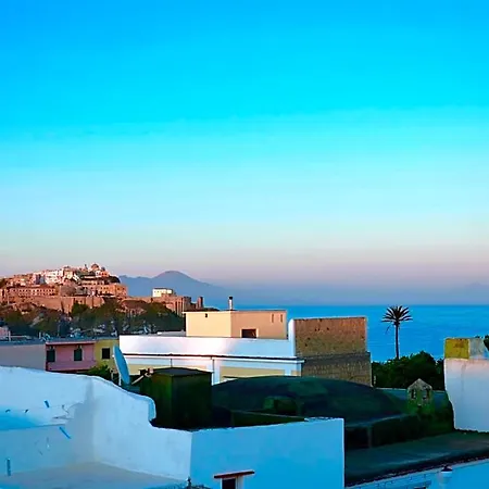 Aparthotel Gioia 13 & 3*